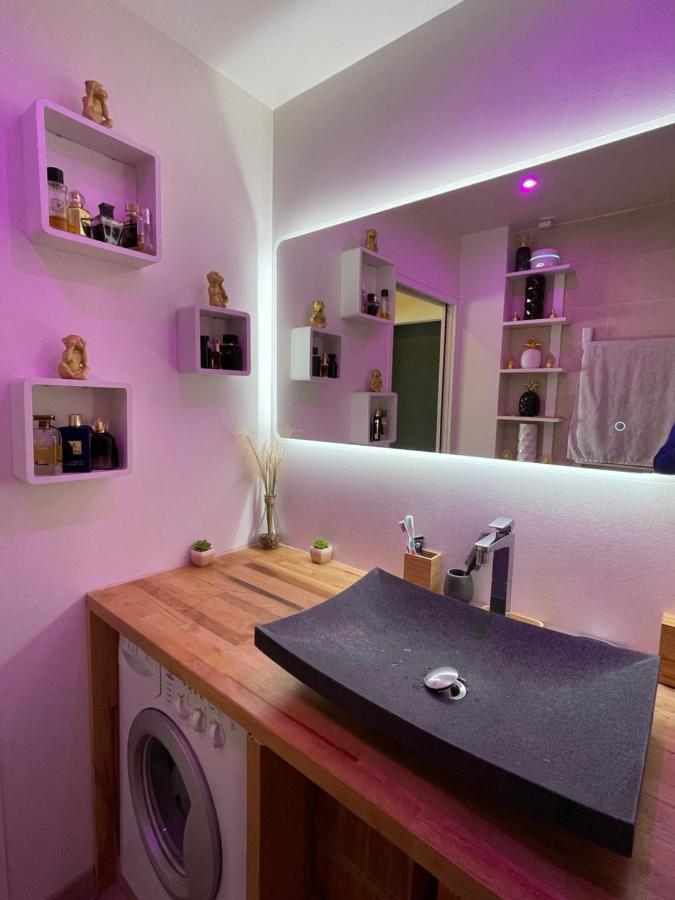 Guest Room "We Are With You In This Flat" Straßburg Exterior foto